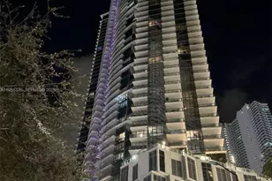 851 NE 1st Ave, Miami, FL 33132 - Photo 34