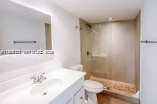 19390 Collins Ave, Sunny Isles Beach, FL 33160 - Photo 18