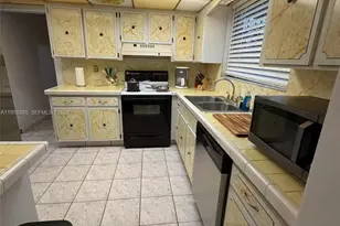 1712 SW 13th St, Miami, FL 33145 - Photo 20