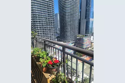 999 SW 1st Ave #2302, Miami, FL 33130 - Photo 14