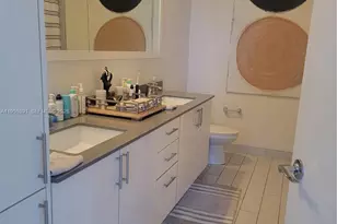 999 SW 1st Ave, Miami, FL 33130 - Photo 18