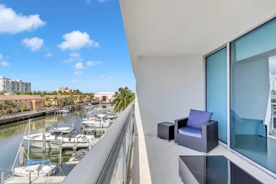 2950 NE 188th St #315, Aventura, FL 33180 - Photo 14