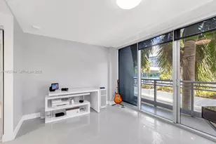 2950 NE 188th St, Aventura, FL 33180 - Photo 18