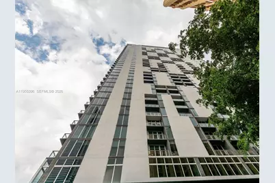 151 SE 1st St #805, Miami, FL 33131 - Photo 1