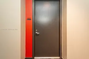 151 SE 1st St, Miami, FL 33131 - Photo 4