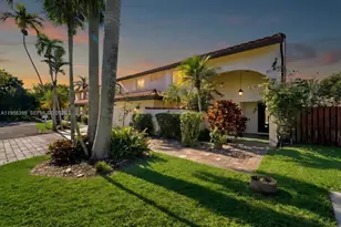 2560 Bass Way, Cooper City, FL 33026 - Photo 4