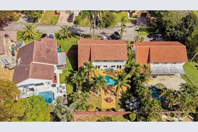 2560 Bass Way, Cooper City, FL 33026 - Photo 14