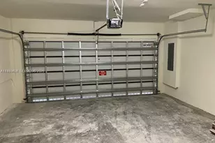 4657 NW 83rd Pkwy, Doral, FL 33166 - Photo 16