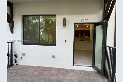 4657 NW 83rd Pkwy #., Doral, FL 33166 - Photo 4