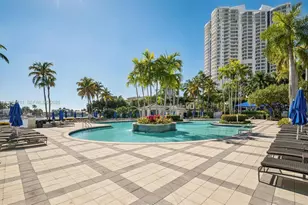 21200 Point Pl, Aventura, FL 33180 - Photo 34