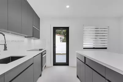 1293 SW 22nd Avenue #1, Miami, FL 33135 - Photo 10