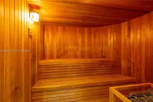 20000 E Country Club Dr, Aventura, FL 33180 - Photo 28