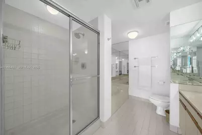 3610 Yacht Club Dr #1001, Aventura, FL 33180 - Photo 18