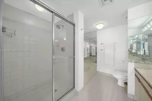 3610 Yacht Club Dr, Aventura, FL 33180 - Photo 18