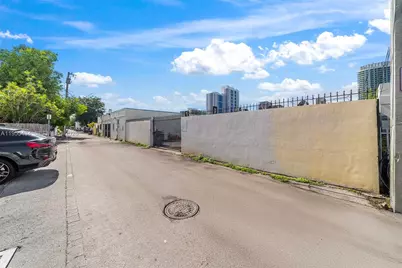 1441 Alton Rd, Miami Beach, FL 33139 - Photo 22
