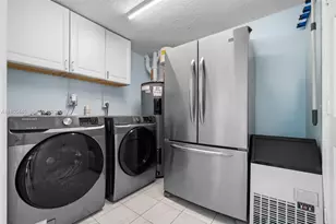 311 N Surf Rd, Hollywood, FL 33019 - Photo 40
