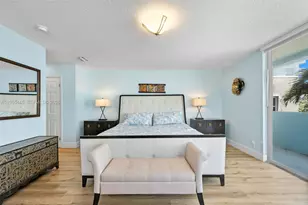 311 N Surf Rd, Hollywood, FL 33019 - Photo 16