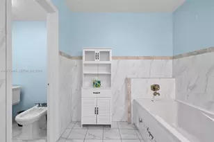 311 N Surf Rd, Hollywood, FL 33019 - Photo 26