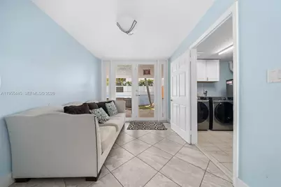 311 N Surf Rd, Hollywood, FL 33019 - Photo 38