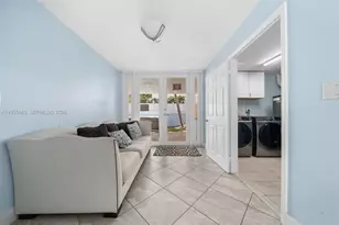 311 N Surf Rd, Hollywood, FL 33019 - Photo 38
