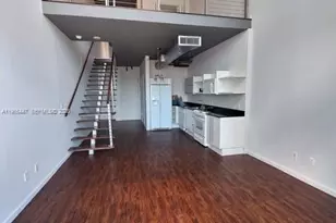 690 SW 1st Ct, Miami, FL 33130 - Photo 2