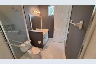 111 SE 7th Ave #0, Pompano Beach, FL 33060 - Photo 10