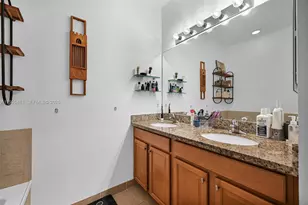 2666 SW 118 Rd, Miramar, FL 33025 - Photo 18