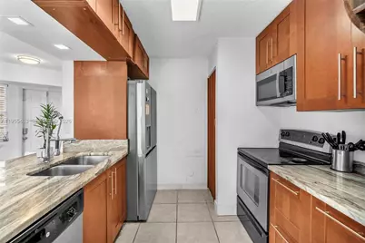 8606 SW 3rd St #103, Pembroke Pines, FL 33025 - Photo 10