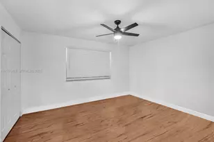 8606 SW 3rd St, Pembroke Pines, FL 33025 - Photo 12