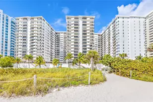 6039 Collins Ave, Miami Beach, FL 33140 - Photo 20