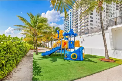 6039 Collins Ave #1206, Miami Beach, FL 33140 - Photo 22