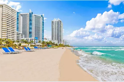 6039 Collins Ave #1206, Miami Beach, FL 33140 - Photo 18