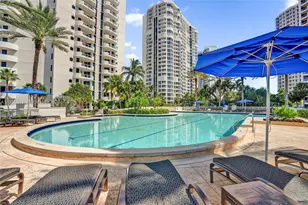 21205 Yacht Club Dr, Aventura, FL 33180 - Photo 40