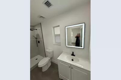 3010 NW 186th Ter, Miami Gardens, FL 33056 - Photo 24