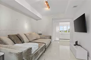 765 Crandon Blvd, Key Biscayne, FL 33149 - Photo 2