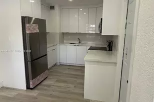 980 NE 146th St, North Miami, FL 33161 - Photo 22