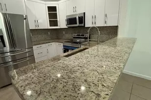 21209 NW 14th Pl, Miami Gardens, FL 33169 - Photo 8