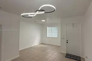 21209 NW 14th Pl, Miami Gardens, FL 33169 - Photo 4