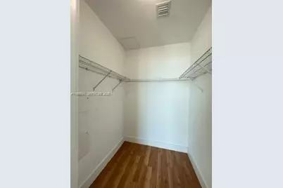 55 SE 6th St #4100, Miami, FL 33131 - Photo 6