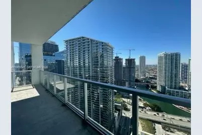 55 SE 6th St #4100, Miami, FL 33131 - Photo 2