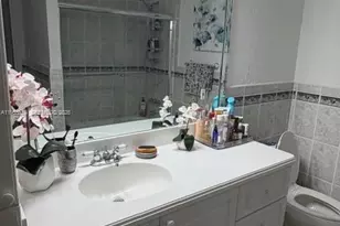 100 Golden Isles Dr, Hallandale Beach, FL 33009 - Photo 16