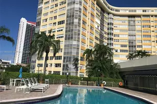 100 Golden Isles Dr, Hallandale Beach, FL 33009 - Photo 20