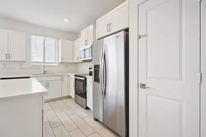 1006 SE 23rd Ave, Homestead, FL 33035 - Photo 12