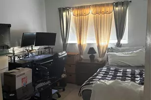 7120 NW 179th St, Hialeah, FL 33015 - Photo 4