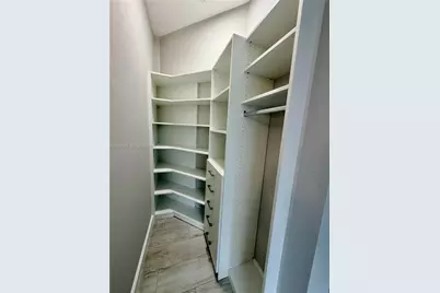 45 SW 9th St #4606, Miami, FL 33130 - Photo 30