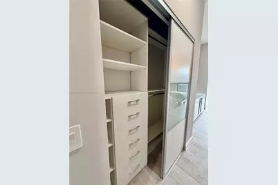 45 SW 9th St #4606, Miami, FL 33130 - Photo 42