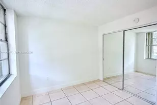 9310 Fontainebleau Blvd, Miami, FL 33172 - Photo 14