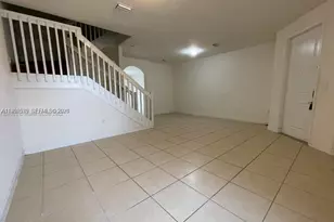 15071 SW 116th St, Miami, FL 33196 - Photo 2