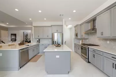 11960 SW Whitewater Falls Ct, Port Saint Lucie, FL 34987 - Photo 8