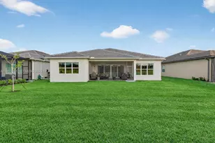 11960 SW Whitewater Falls Ct, Port Saint Lucie, FL 34987 - Photo 32